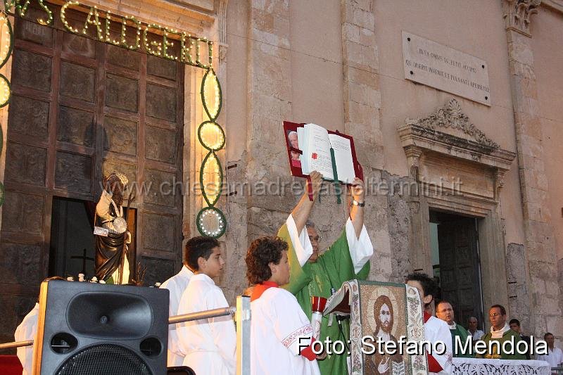 2009IMG_7050.JPG - Concelebrazione Eucaristica presideuta da S.E. Mons. Francesco Montenegro, Arcivescovo di Agrigento (2009)